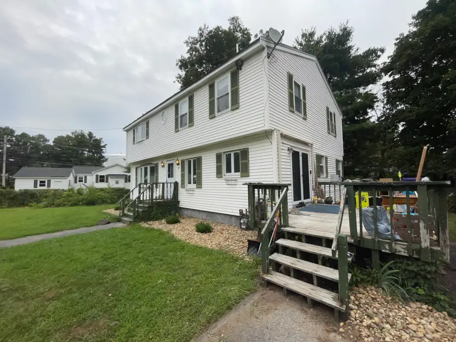 14 Hunting Ave, Dracut, MA 01826 - #2