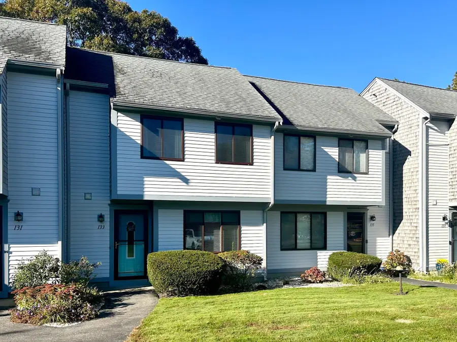 133 Crescent Ln #133, Brewster, MA 02631 - #2