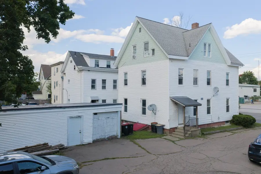 557 Montello St, Brockton, MA 02301 - #2