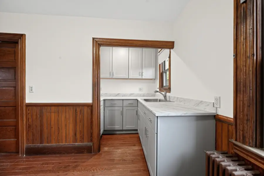 54 Silver St, Taunton, MA 02780 - #2
