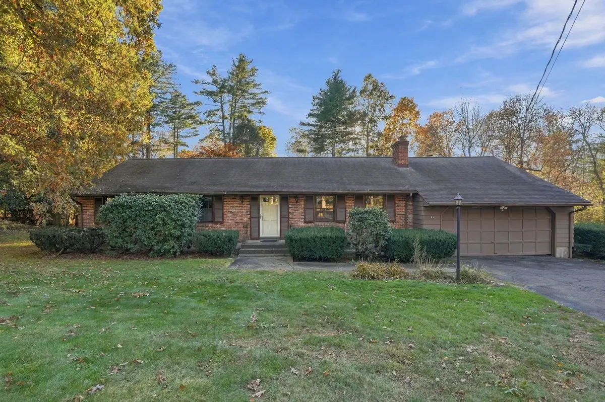 80 Fernwood Dr, East Longmeadow, MA 01028 - #1