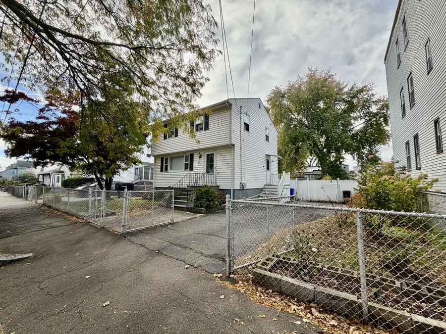 91 Daniels St, Malden, MA 02148 - #2