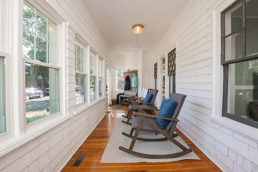 5 Sturtevant St, Beverly, MA 01915 - #3