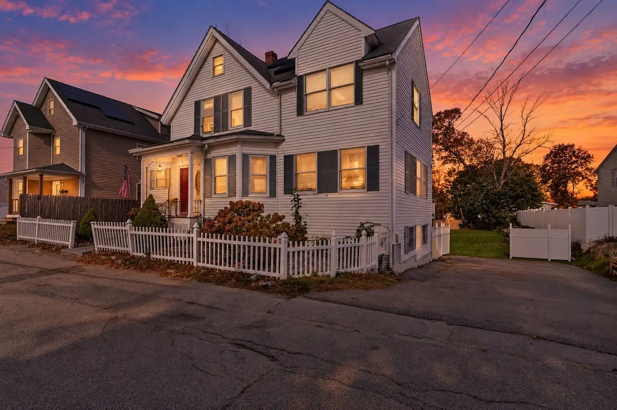 18 Berglund Ave, Brockton, MA 02301 - #1