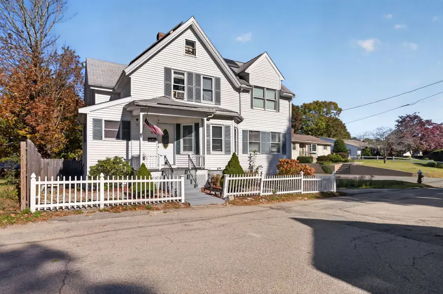 18 Berglund Ave, Brockton, MA 02301 - #3