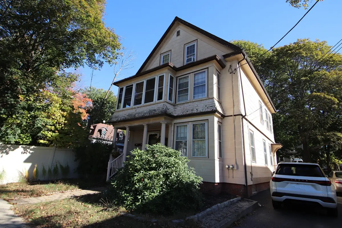 588 Lincoln Avenue, Saugus, MA 01906 - #1