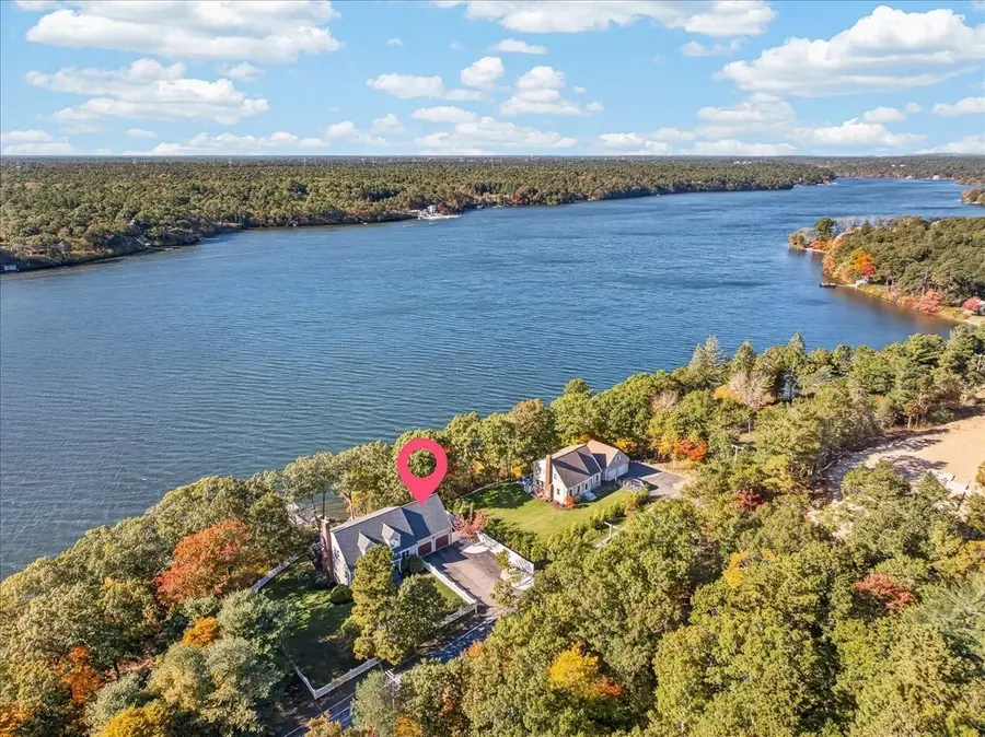211 Herring Pond Rd, Plymouth, MA 02360 - #2