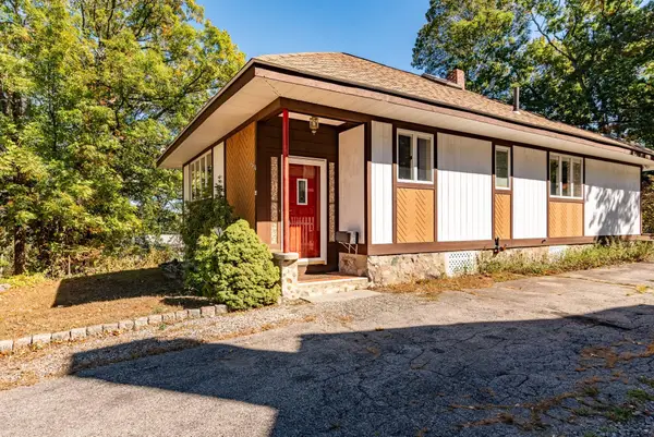 22 Vernon St, Boston, MA 02136