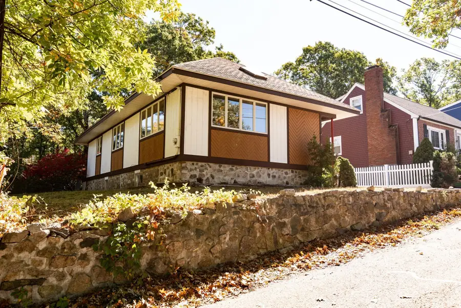 22 Vernon St, Boston, MA 02136 - #3