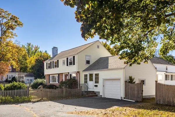 20 Elmcrest Rd, Wakefield, MA 01880