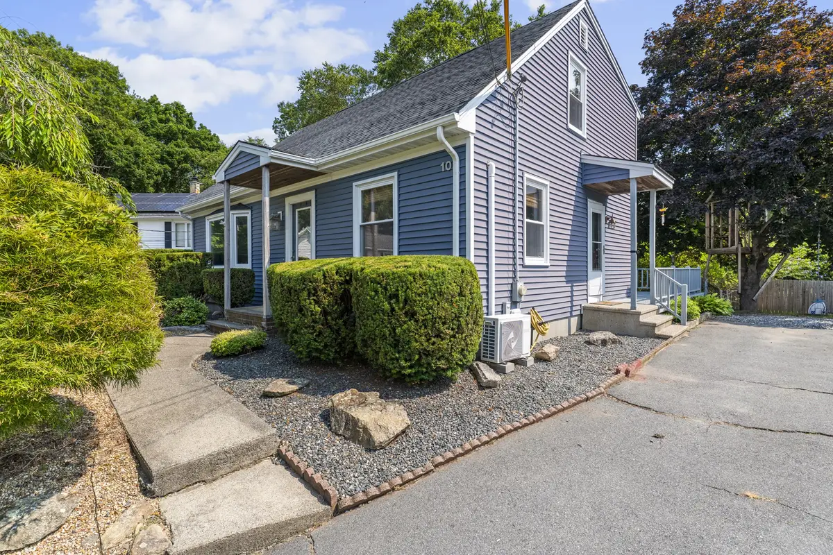 10 Rounseville St, New Bedford, MA 02745 - #1