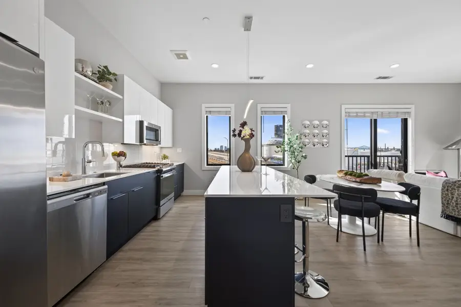 656 Saratoga #205, Boston, MA 02128 - #2