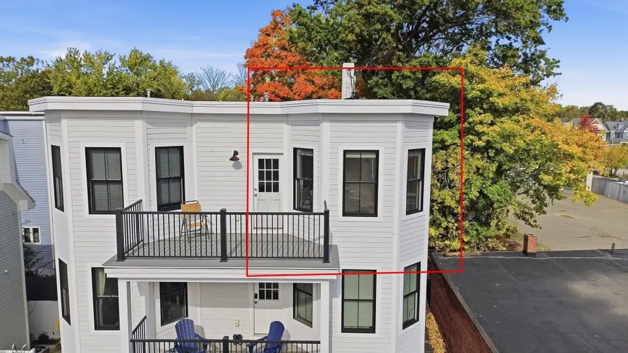 138 Centre St #6, Boston, MA 02124 - #3