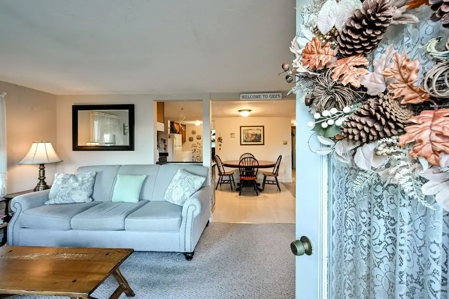198 Wampatuck St, Pembroke, MA 02359 - #3