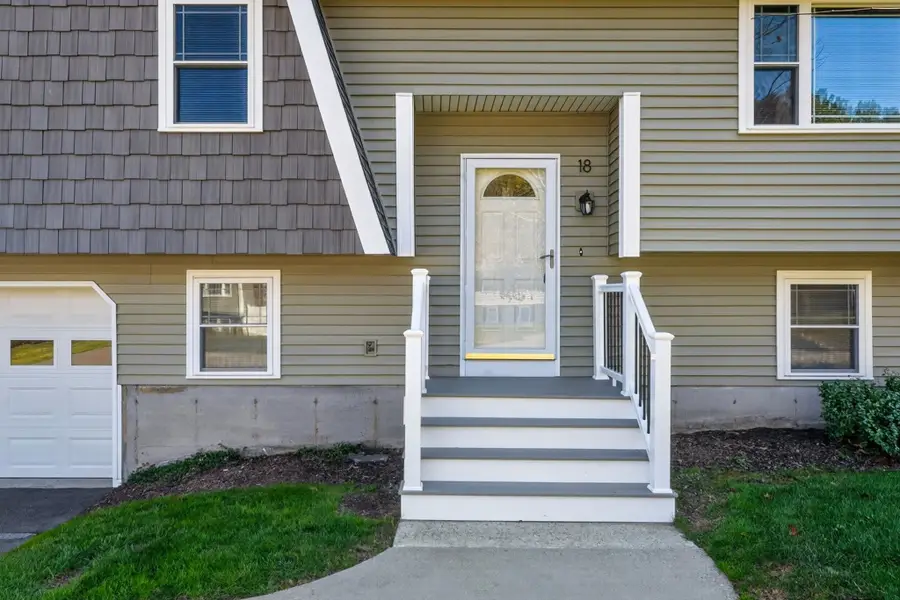 18 Jo Paul Dr, Attleboro, MA 02703 - #2