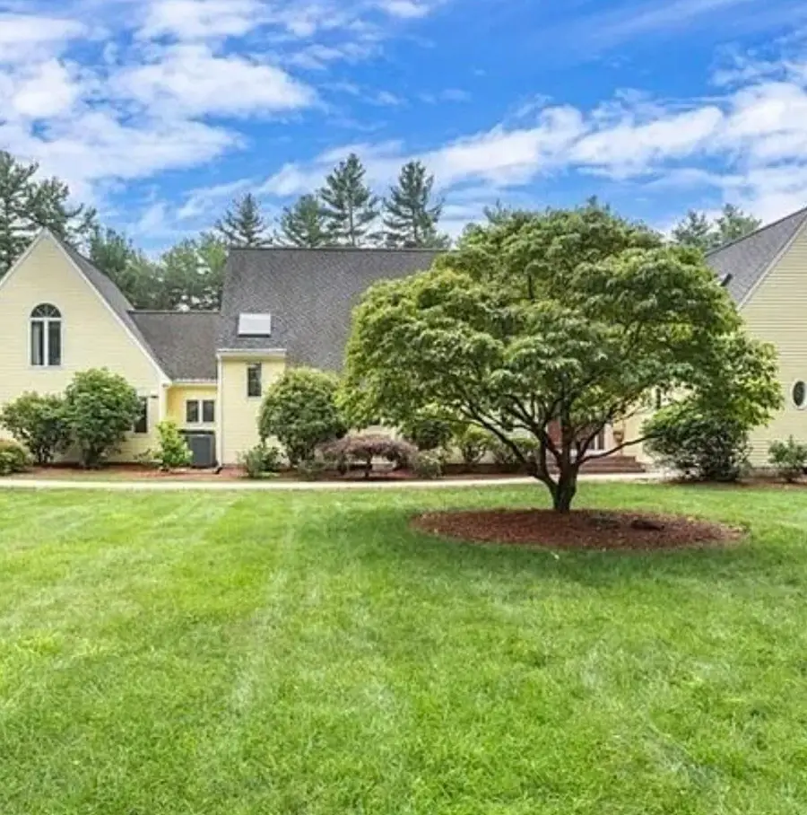 111 Franklin St, Douglas, MA 01516 - #2