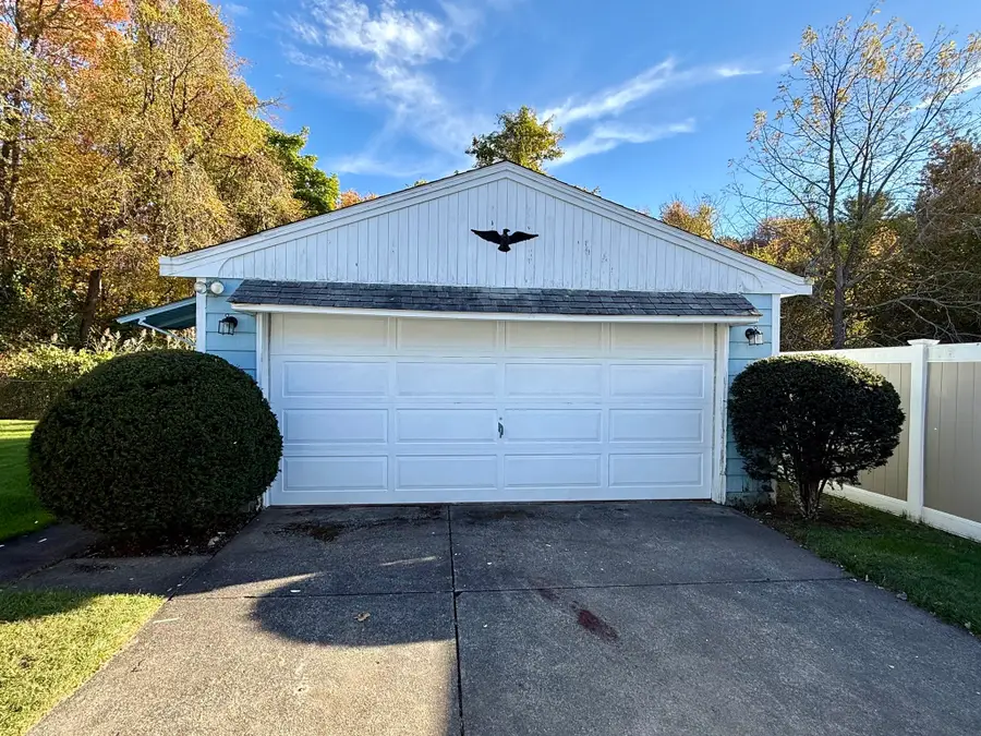 920 Lucy Street, New Bedford, MA 02745 - #3