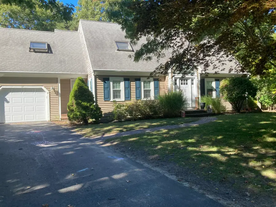 37 Square Rigger Lane, Hyannis, MA 02601 - #2