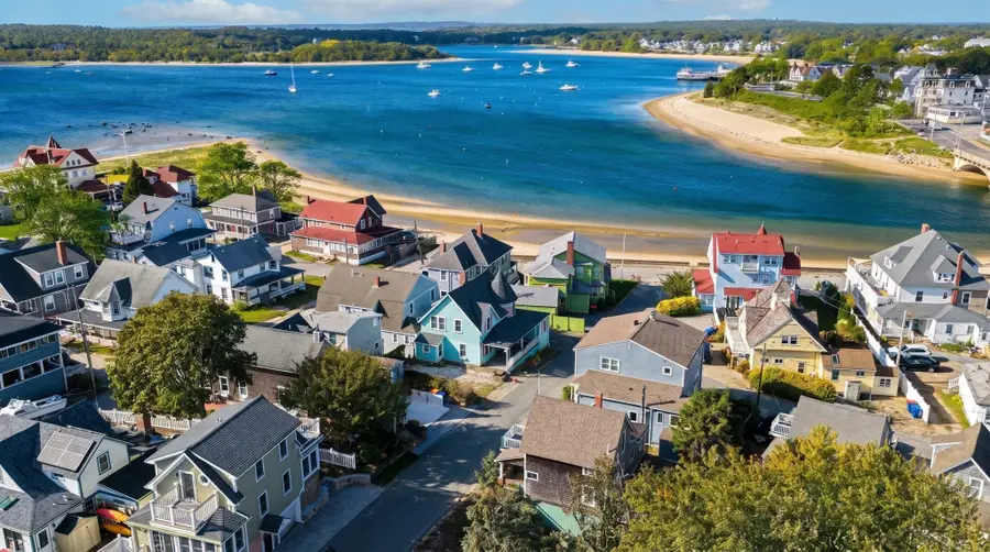 6 Myrtle St, Wareham, MA 02558 - #2