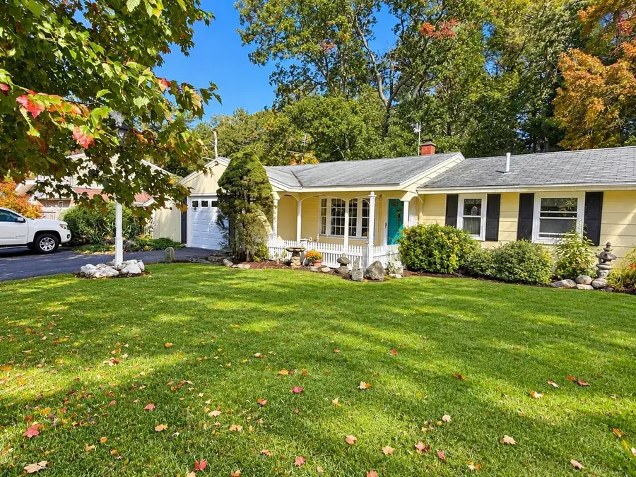 130 Michael Rd, Raynham, MA 02767 - #2