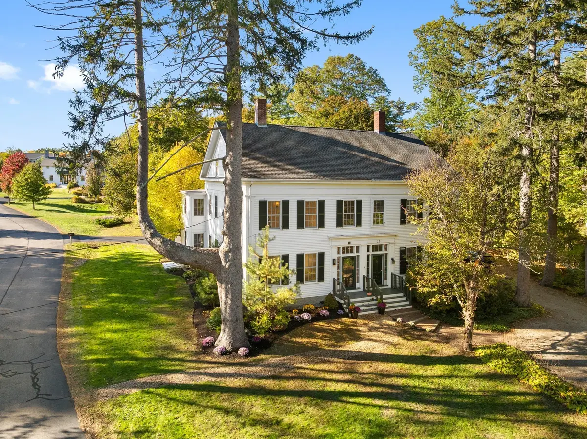 30 Toppans Ln, Newburyport, MA 01950 - #1
