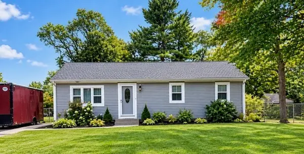 19 Repose Lane, Wareham, MA 02538