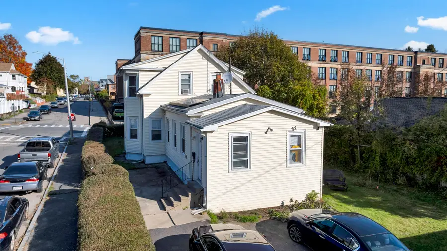 156 Dorchester St, Worcester, MA 01604 - #2