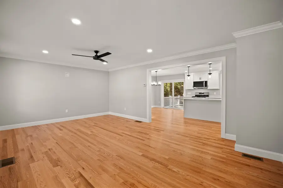 121 Pine St, Bridgewater, MA 02324 - #2