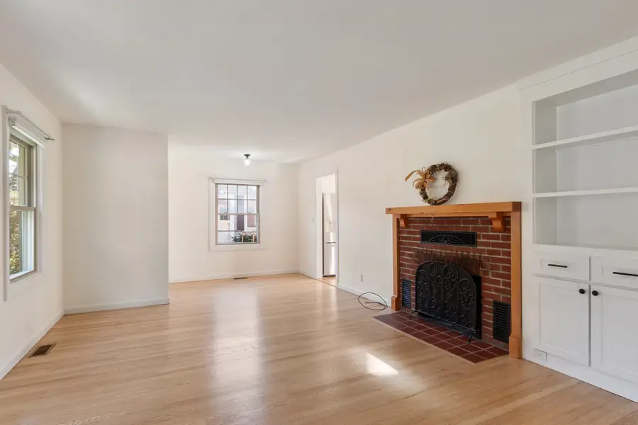 135 Temple Street, Gardner, MA 01440 - #2