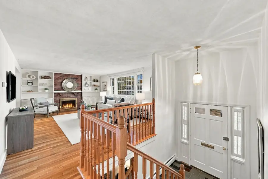 15 Lorraine Terrace, Marblehead, MA 01945 - #3