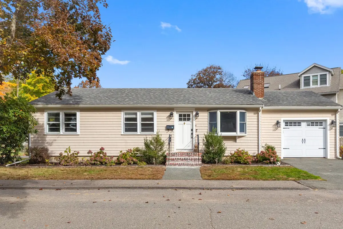 4 Pulaski Drive, Manchester, MA 01944 - #1