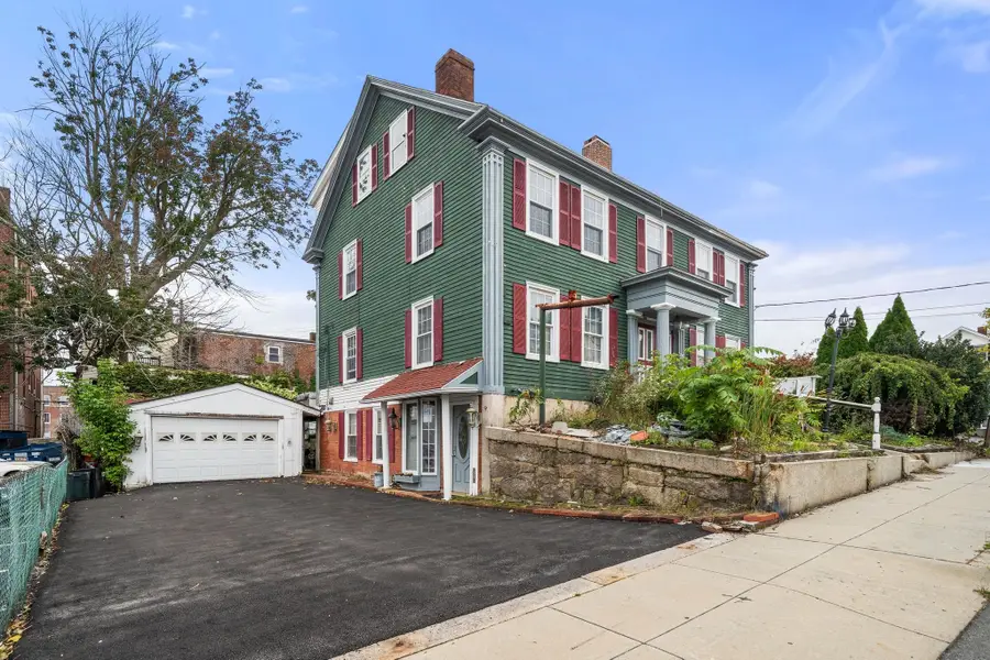 270 Bank St, Fall River, MA 02720 - #2
