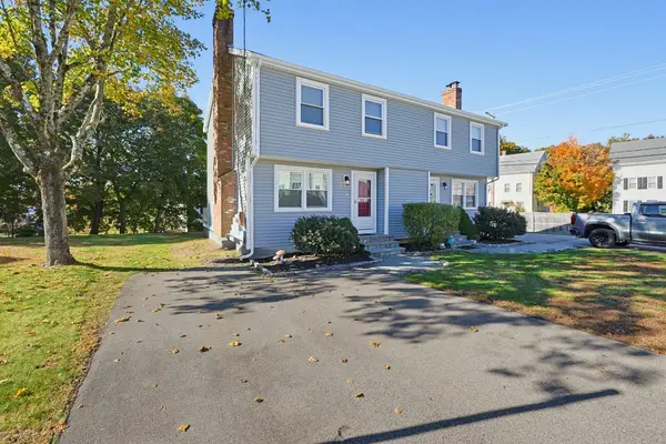 4 Henshaw Ave #4, Attleboro, MA 02703