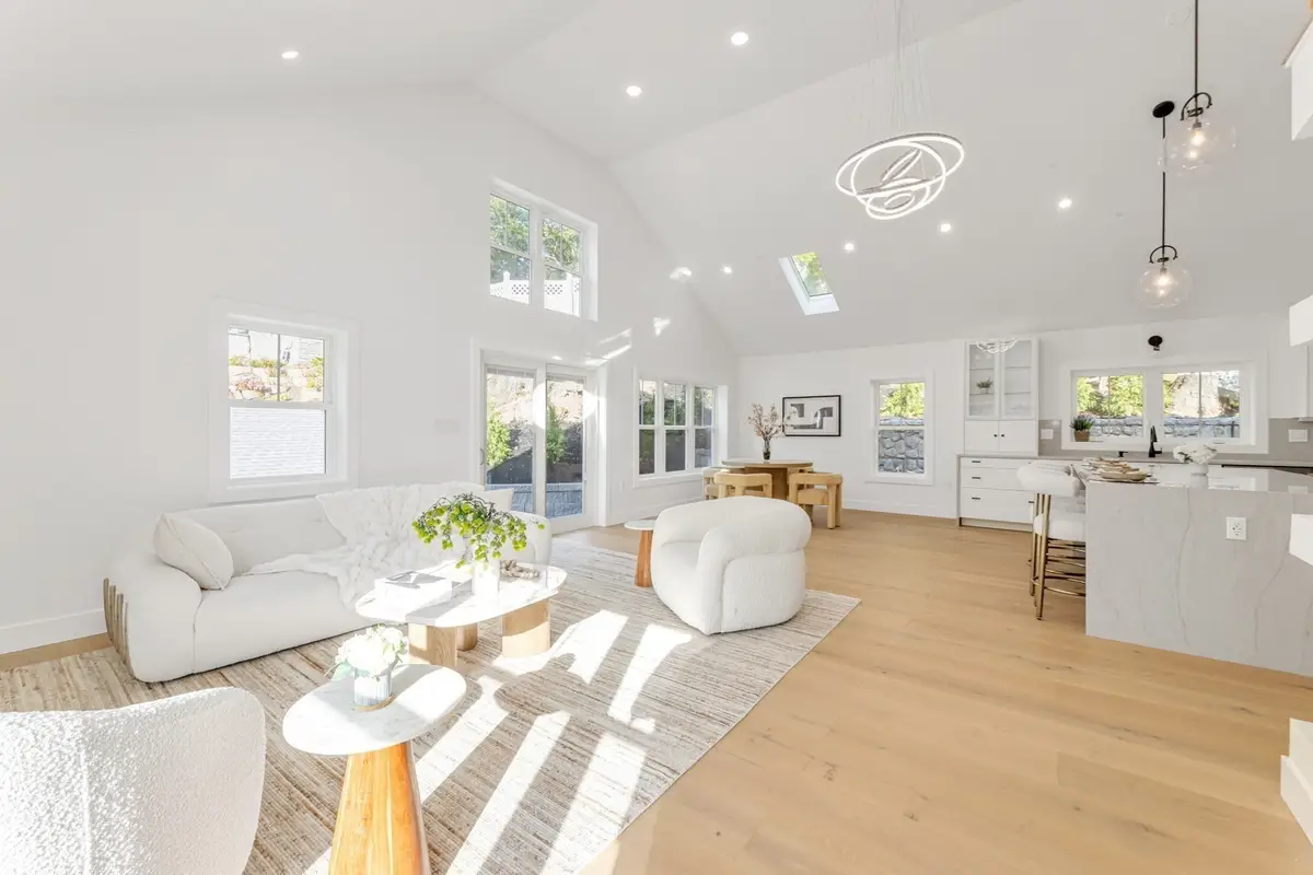 101 Hackensack Road, Chestnut Hill, MA 02467 - #1