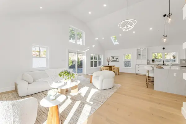 101 Hackensack Road, Brookline, MA 02467