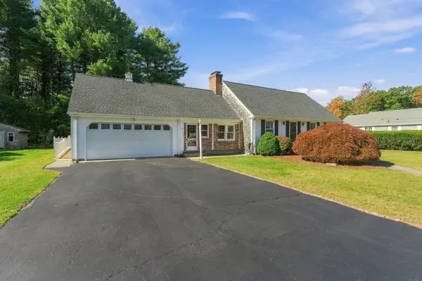 2 Blaney Circle, Seekonk, MA 02771