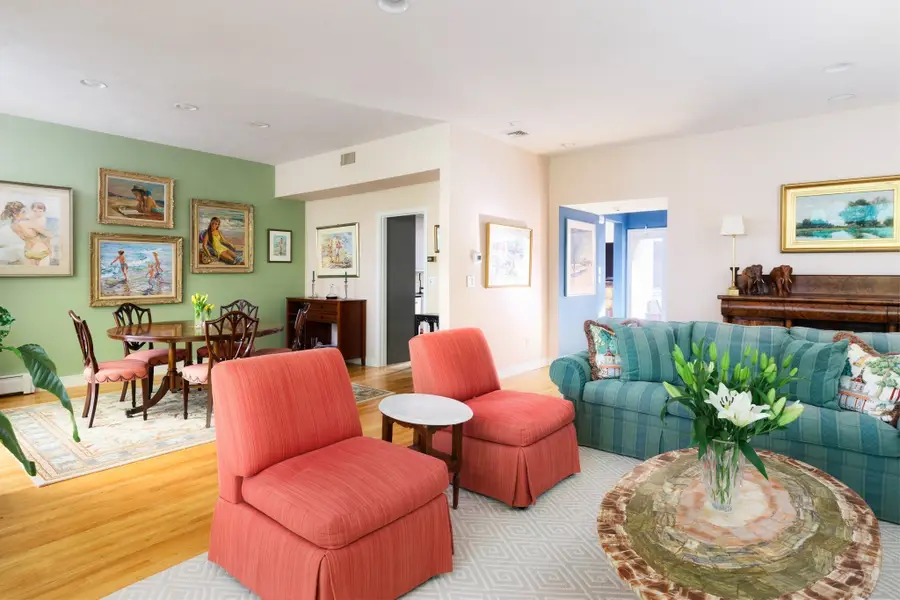 301 Goddard Ave #301, Brookline, MA 02445 - #3