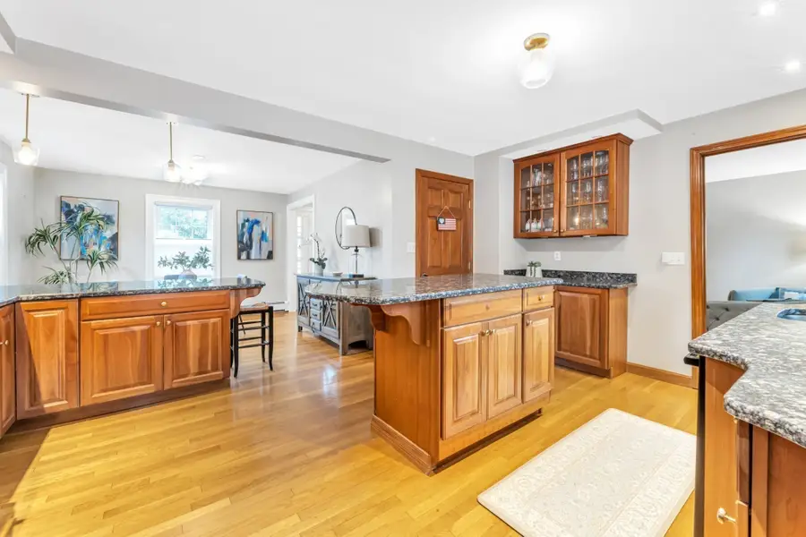 228 Manthorne Rd, Boston, MA 02132 - #3