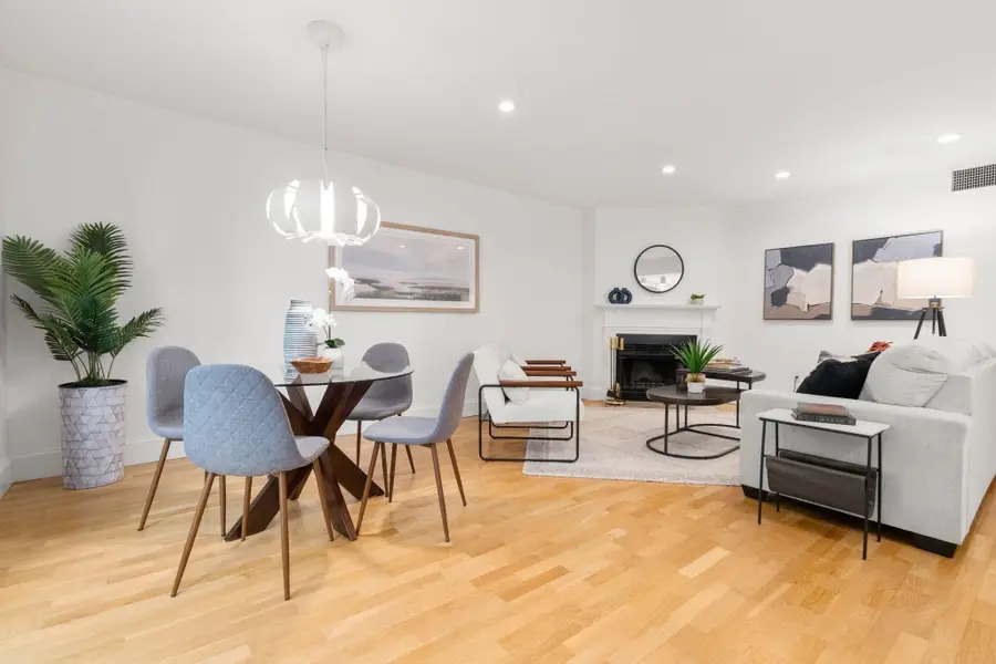 89 Glen Rd #5, Brookline, MA 02445 - #3