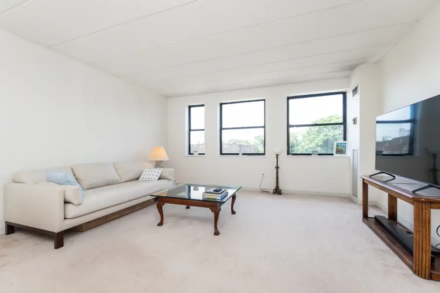 1933 Commonwealth Ave #604, Boston, MA 02135 - #2