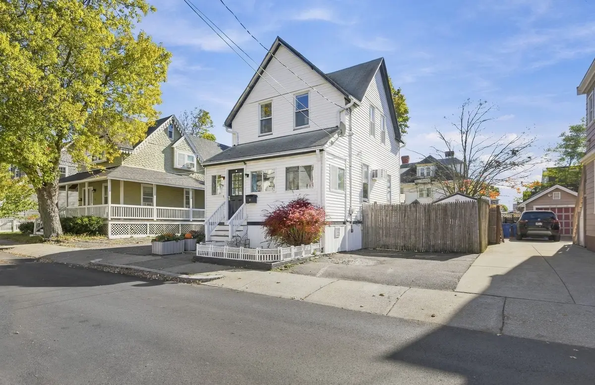 17 Hawthorn Ave, Winthrop, MA 02152 - #1