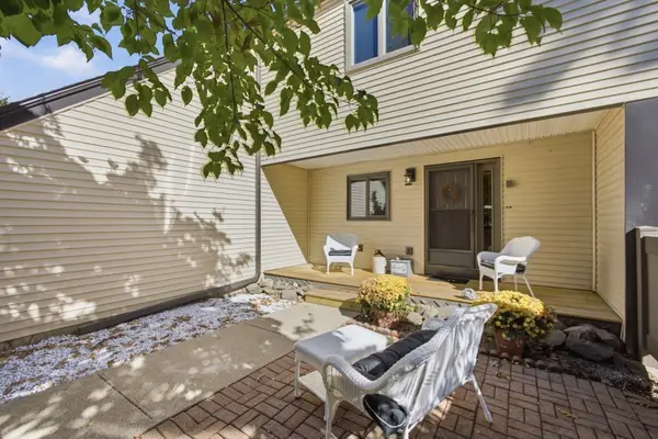 6 Clarendon Cmn #6, Franklin, MA 02038