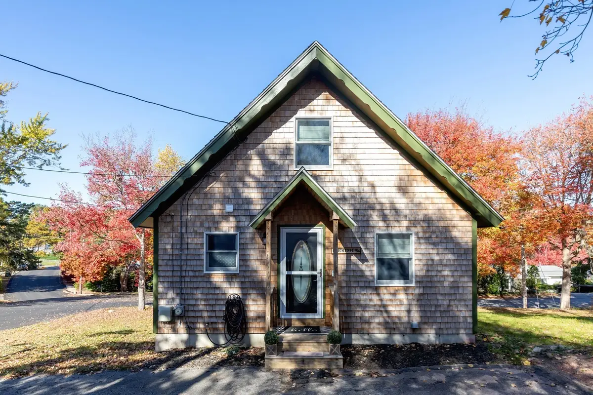 2 Wind Rose Lane, Plymouth, MA 02360 - #1