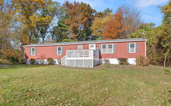71 Rabbit Road, Salisbury, MA 01952