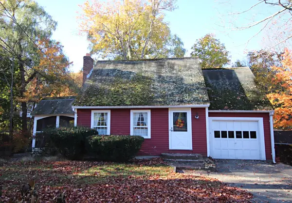 51 Old Nahant Road, Wakefield, MA 01880