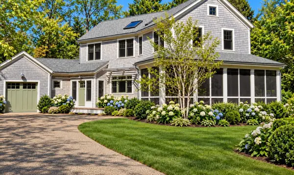 43 Lewis St, Marion, MA 02738