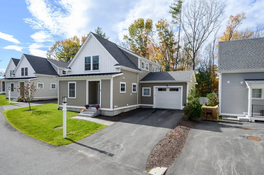 74 Congress St #3, Pembroke, MA 02359 - #2