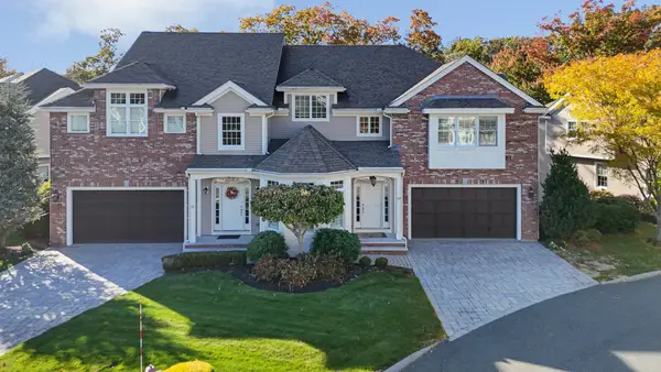 527 Salem Street #20, Lynnfield, MA 01940