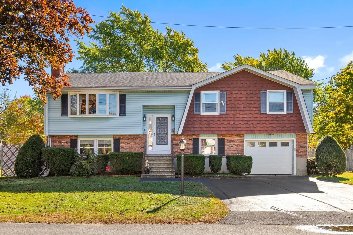 23 Quimby Ave, Woburn, MA 01801 - #1