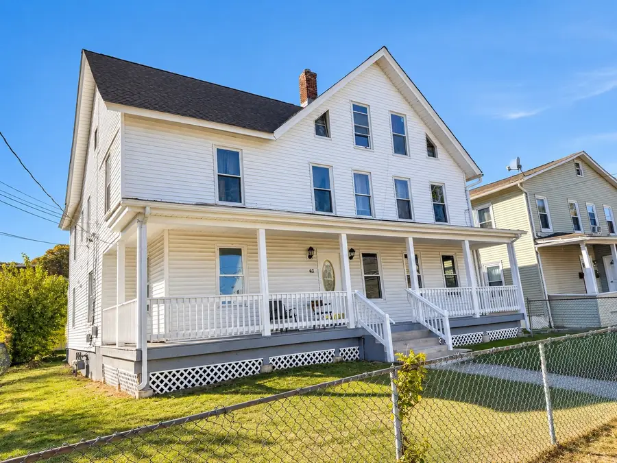43 Vernon St, Holyoke, MA 01040 - #2